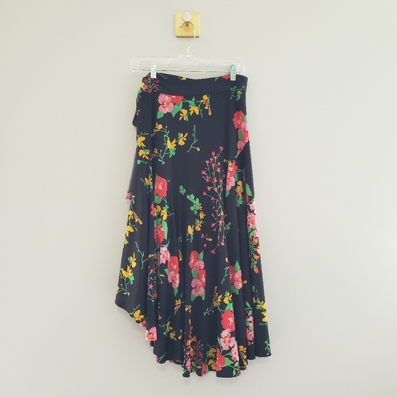 Cabi Floral Drama Wrap Skirt Medium Black Multicolor High-Low Midi Asymmetrical - Picture 5 of 10